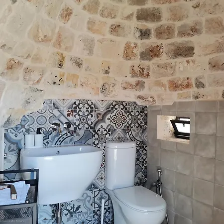 Trullo Mela Comfort, 6 People, 10 Minutes Alberobello *