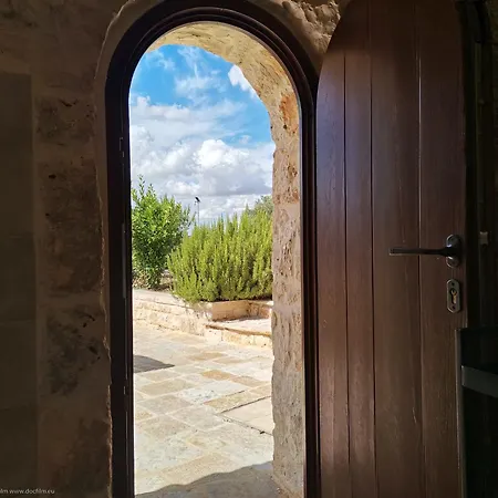Hébergement de vacances Trullo Mela Comfort, 6 People, 10 Minutes Alberobello Putignano